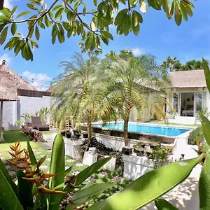 Santai Bali Uluwatu (Bali)