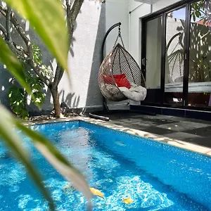 Beranda With A Pool By Balibenefit Uluwatu